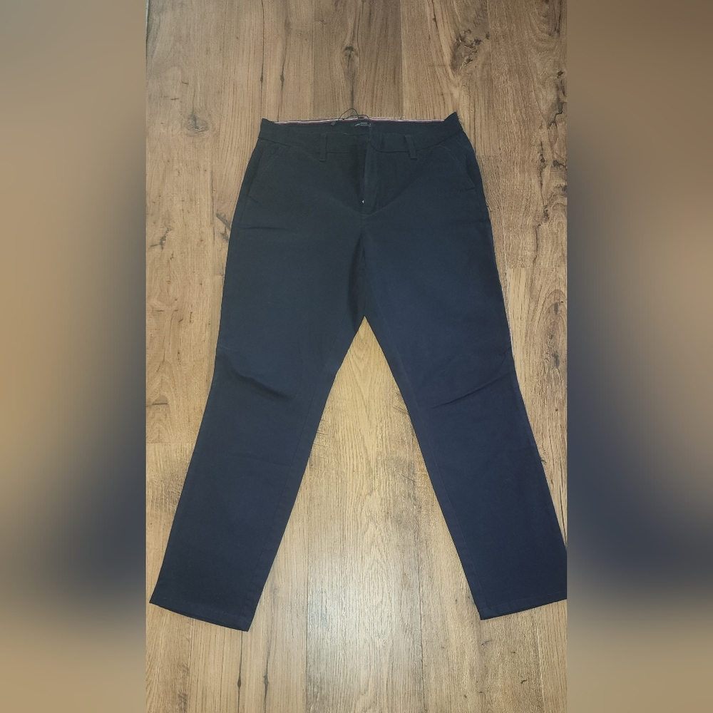 Tommy Hilfiger Women’s Chino Pants in Dark Navy Size 10